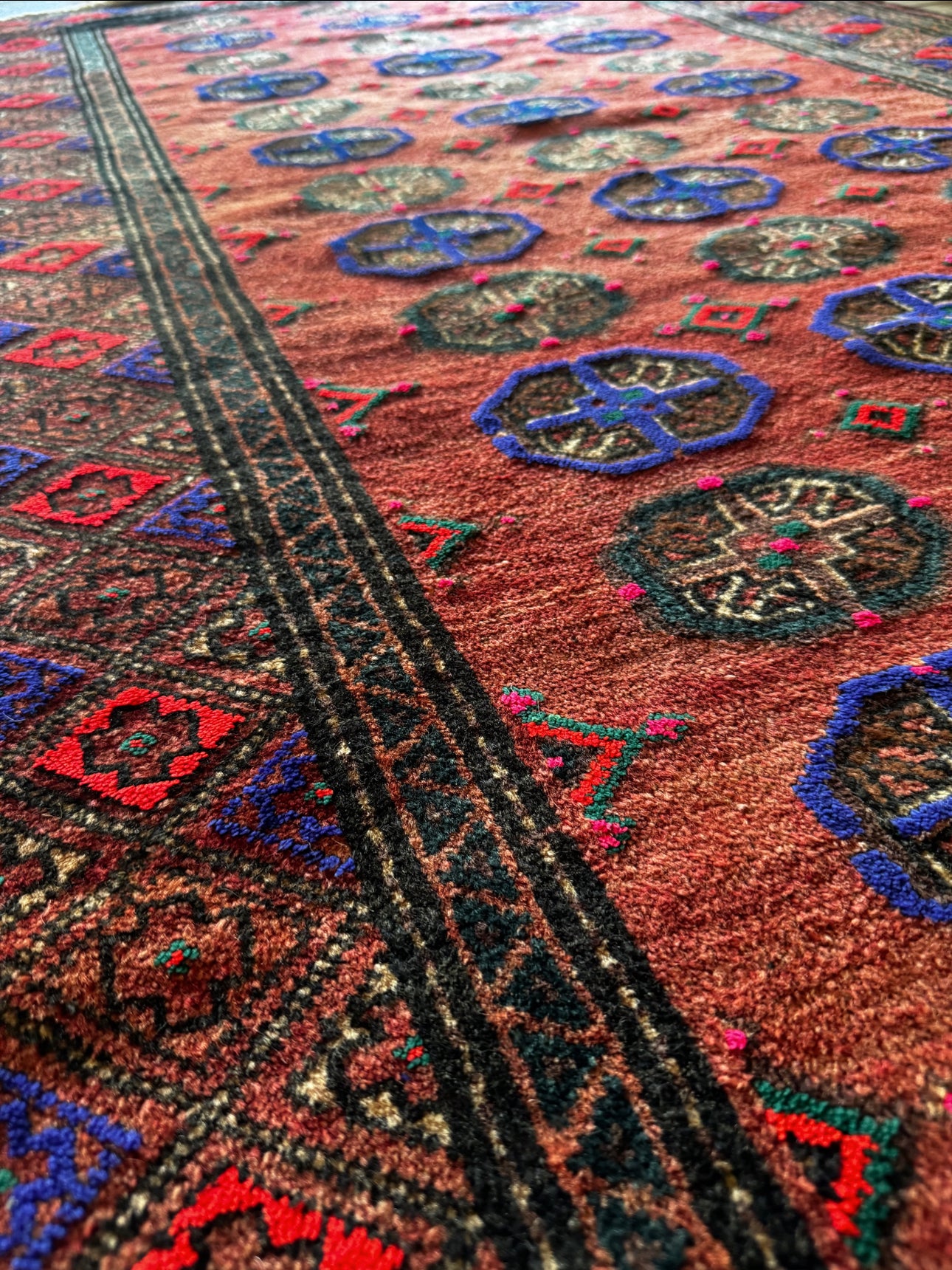 Vintage Electric Tekke Rug
3’10 x 7’5