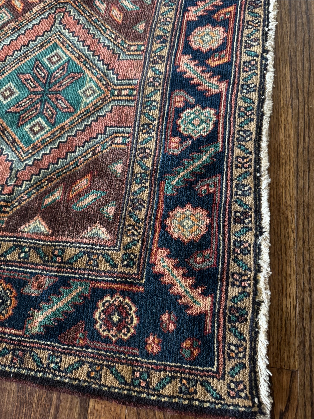 Vintage Walnut Diamond Qashqai 3’4 x 6’10