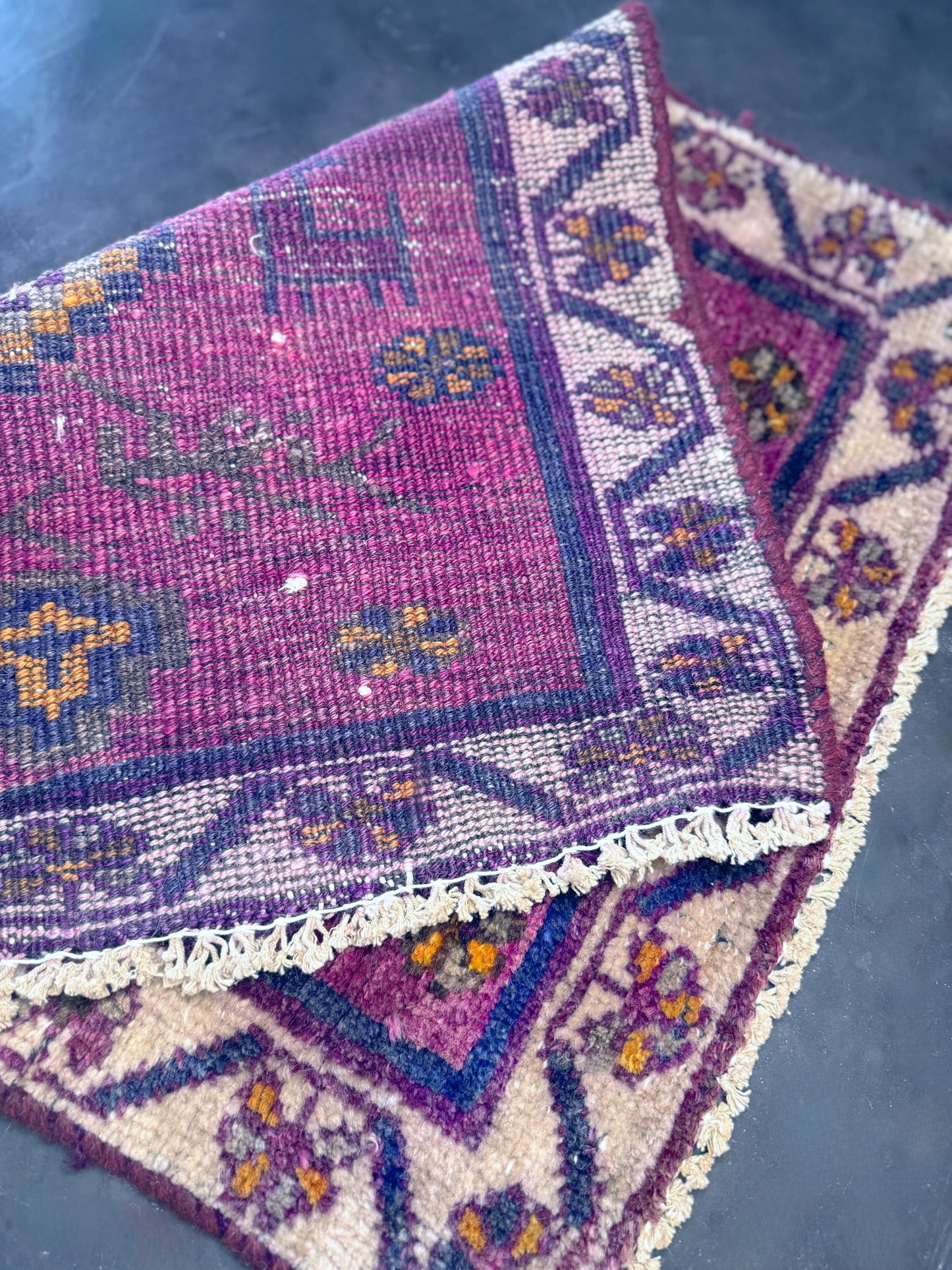Vintage Anatolian vegetable dyed Hand knotted wool rug Circa 1920-1935✨1.10ft X 2.3ft