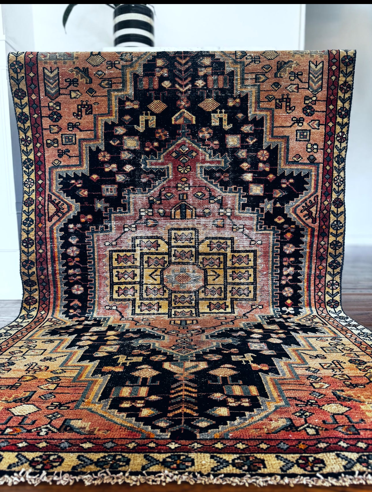 Vintage handmade Inky Diamond Medallion rug 3’8 x 5’10