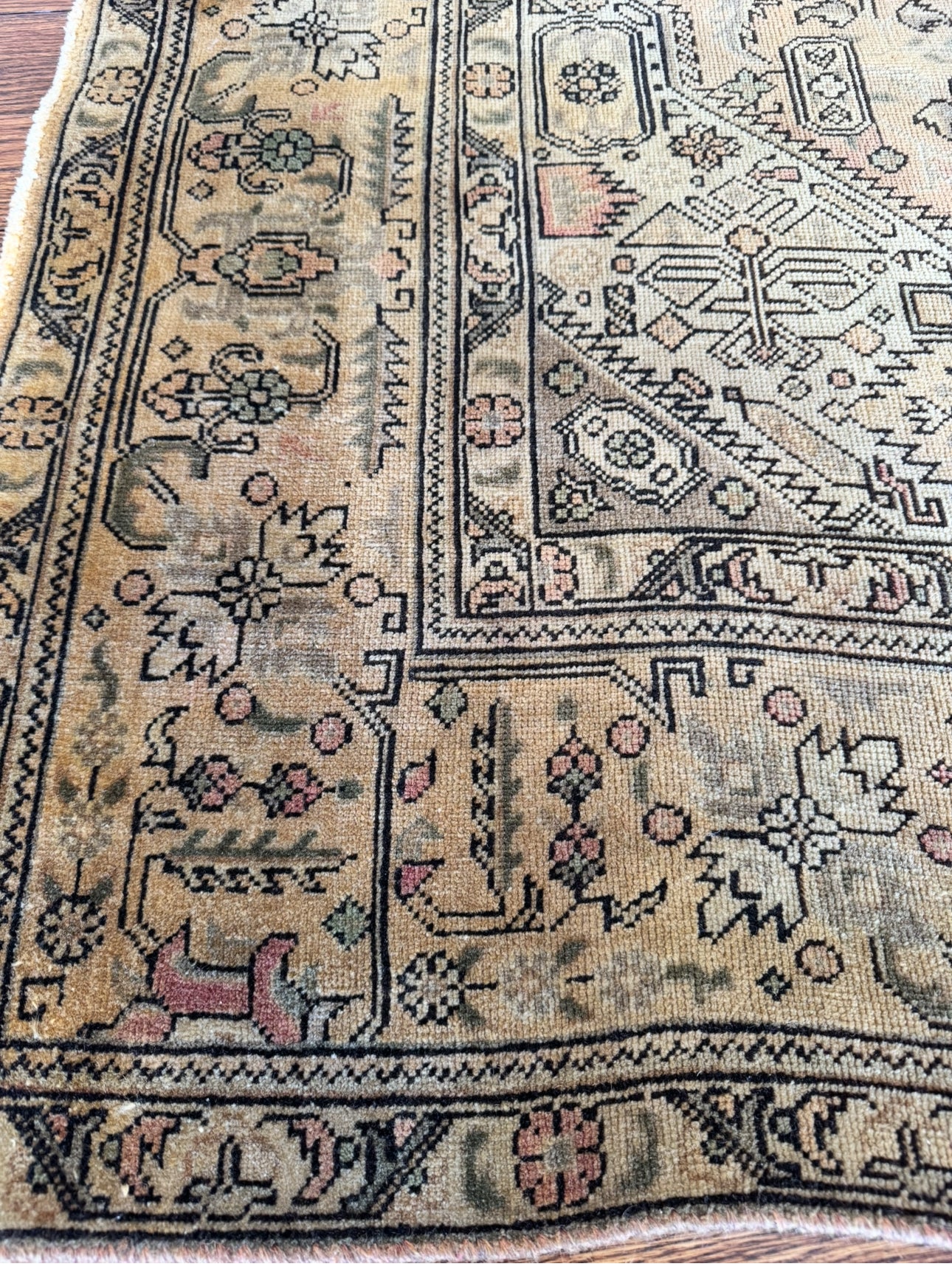 Vintage pale celery Anatolian rug
6’7 X 10’
