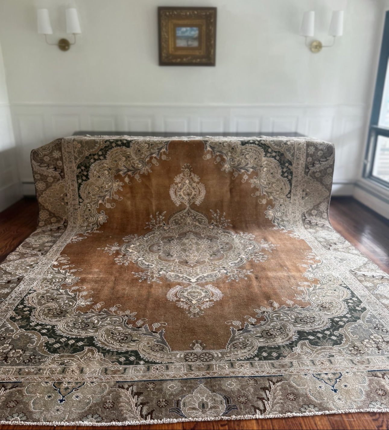 Tea Leaf & Celadon Medallion oushak 9’ x 11’6