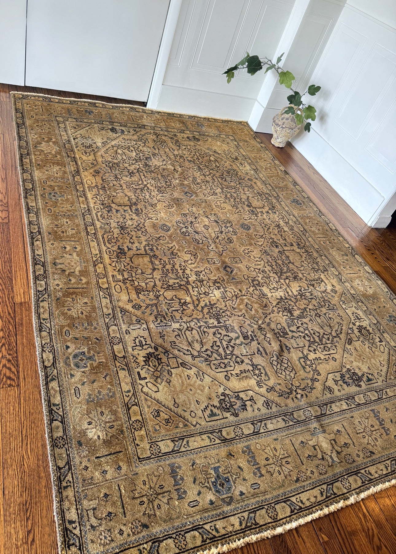 Vintage muted Anatolian rug
6’4 x 9’4