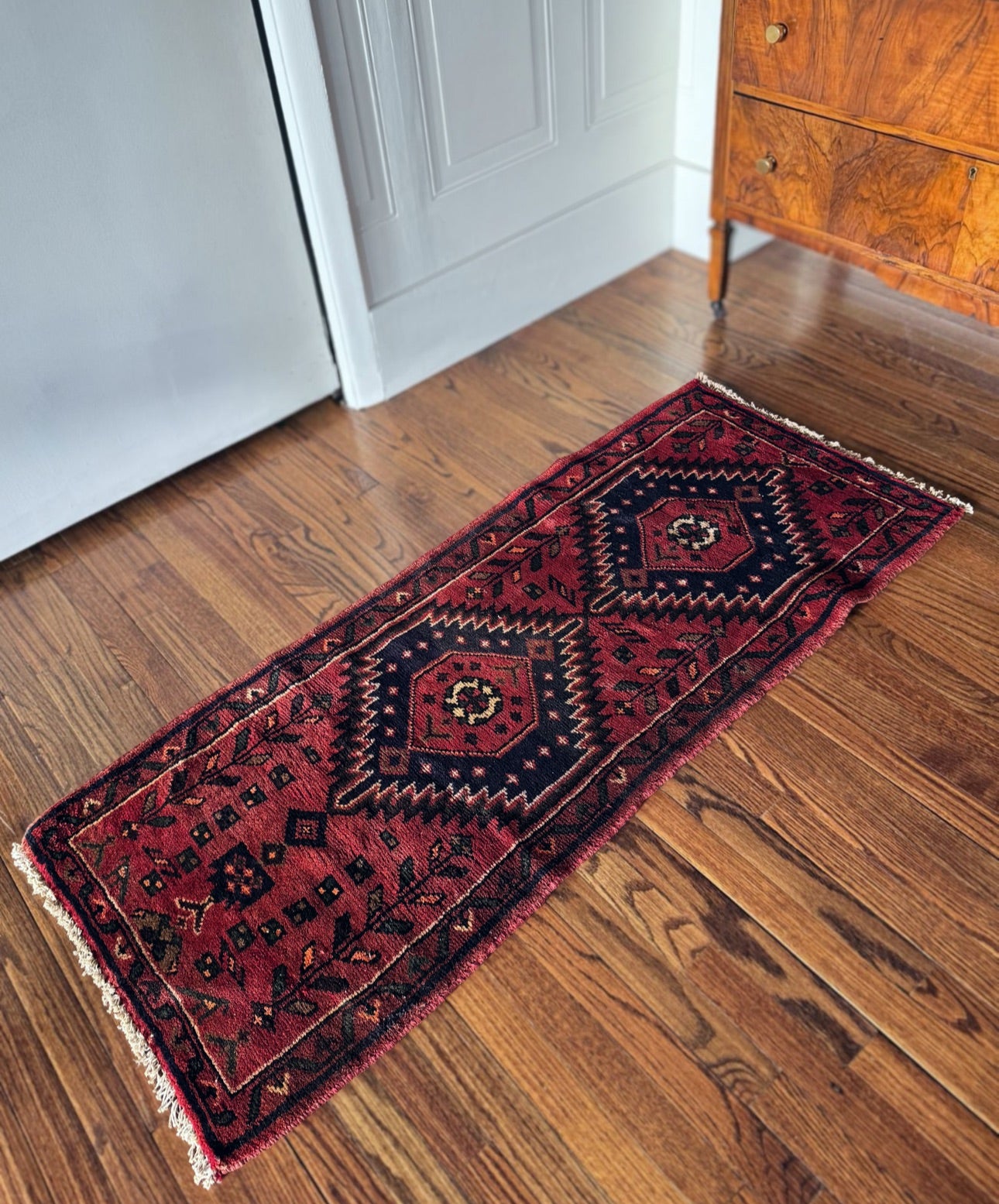 Vintage Turkish rug 2’ x 4’10