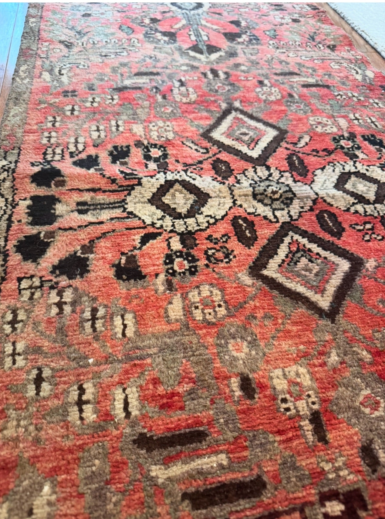 Vintage Anatolian Flora runner 3’ x 9’ 4