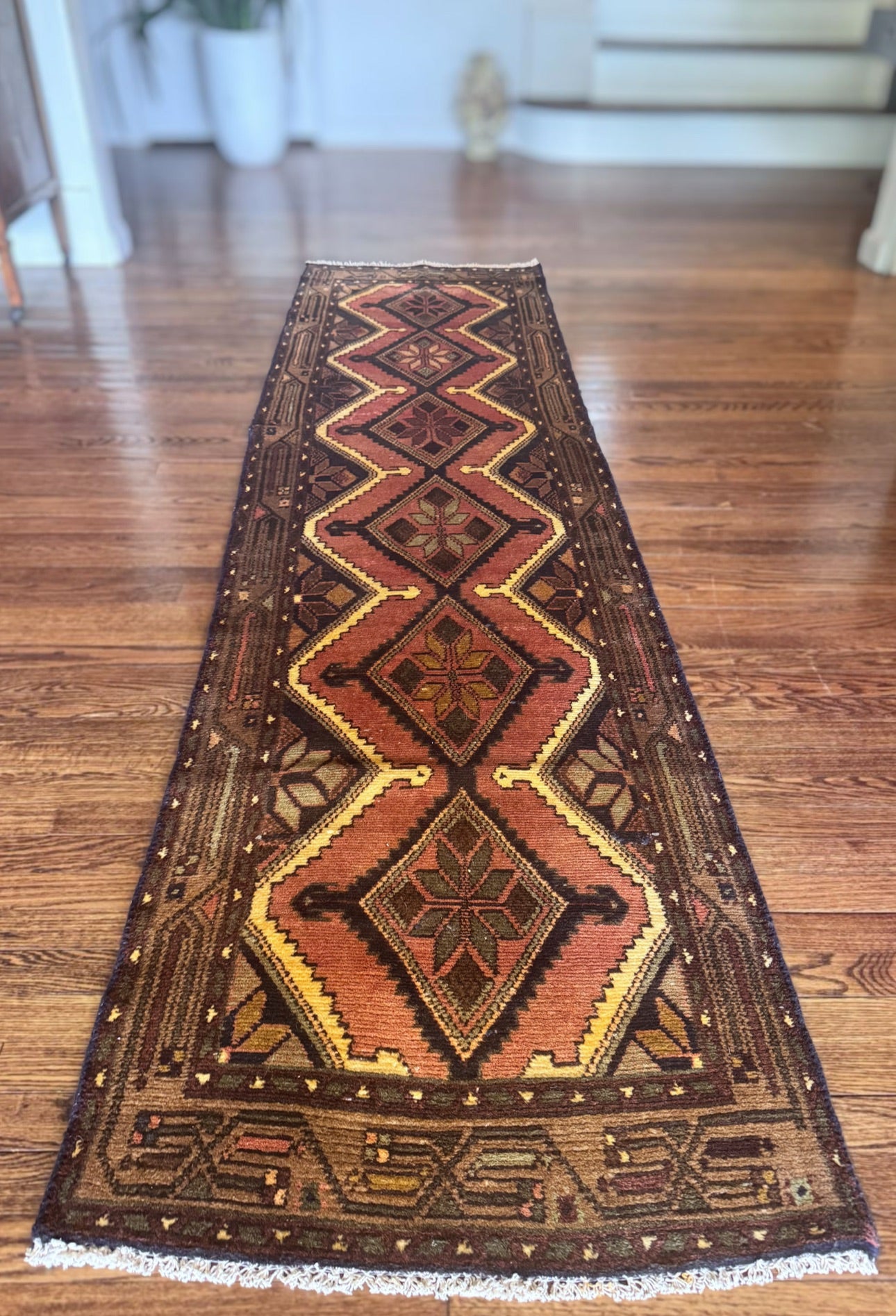 Vintage Turkish Prisma Runner
2’5 x 9’4