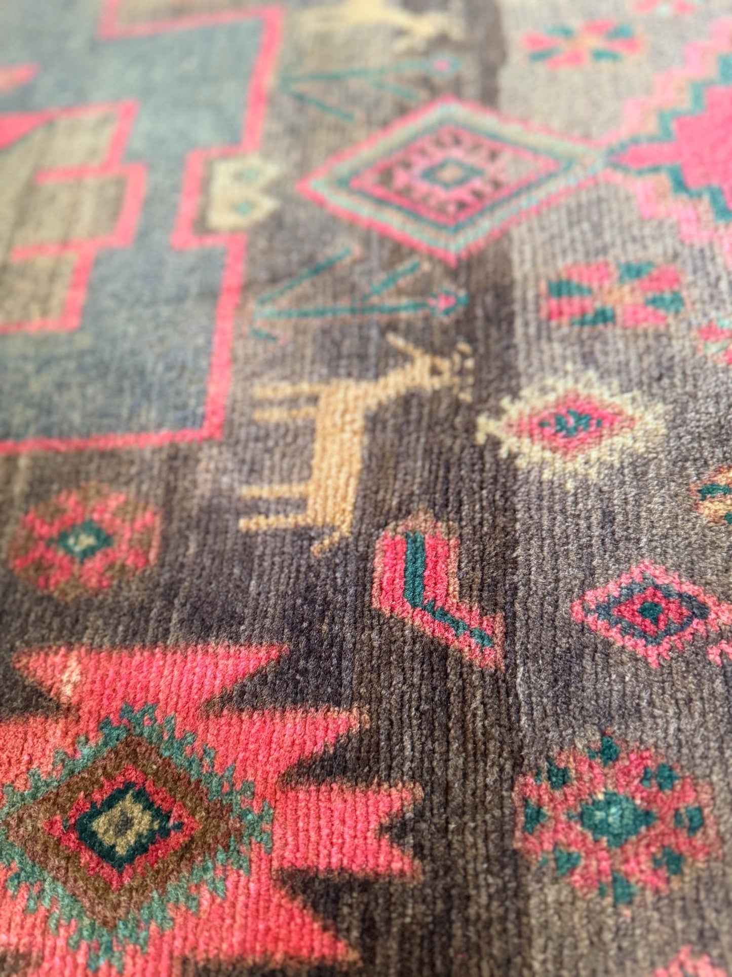 Vintage Turkish hand knotted wool rug ✨2.1ft X 5.9ft