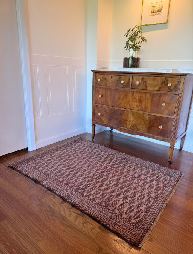 Handmade vintage Turkish wool rug 3’ 3” X 4’ 5”