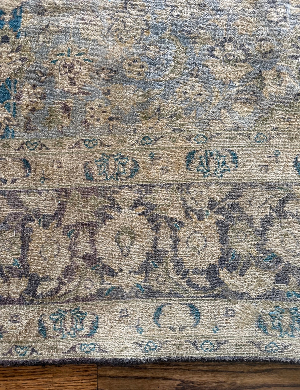 Vintage Celeste Rug 8’5 x 12’5 circa 1940-1950