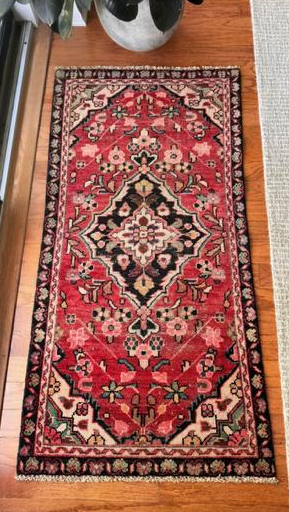 Vintage Hand-Knotted Wool Rug (2.4 x 4.8 ft)