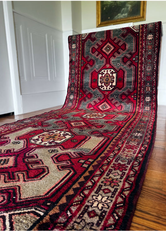 Vintage Emerald Medallion Anatolian Runner 3’7 x 9’