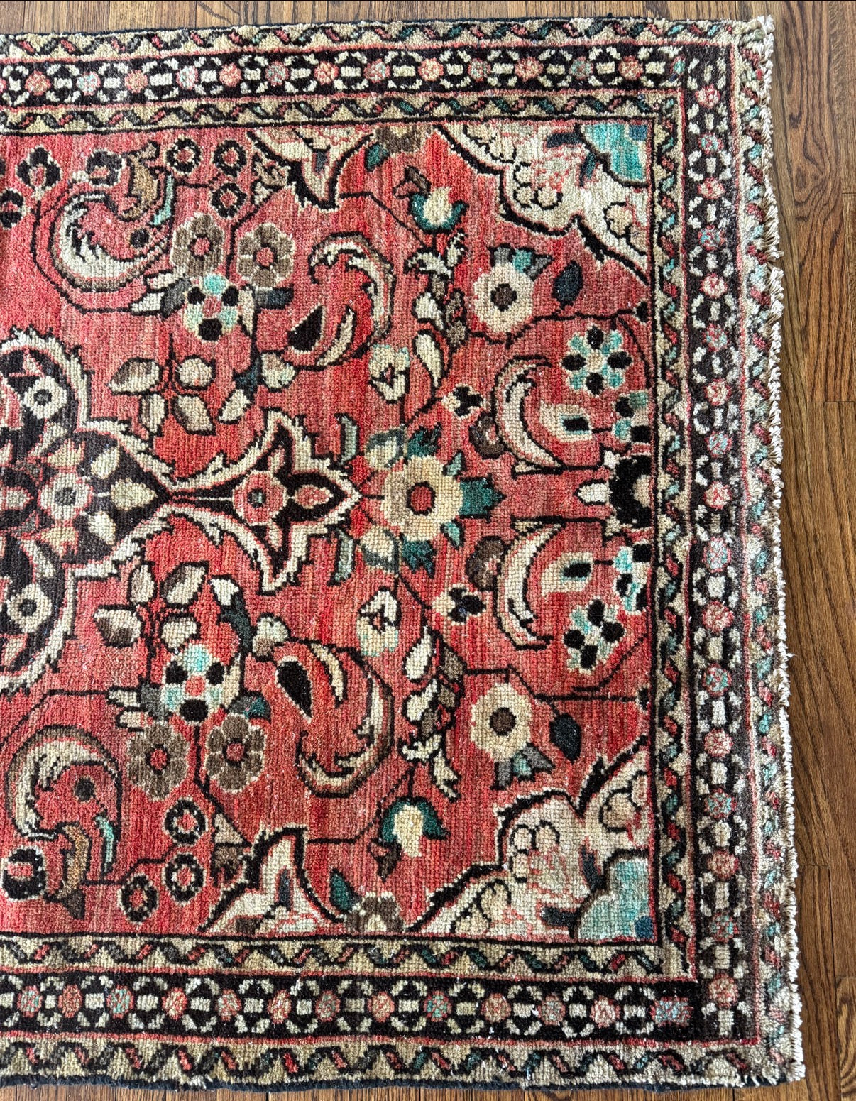 Vintage Raspberry Garden Hamadan 4’3 x 6’2 circa 1950-1970