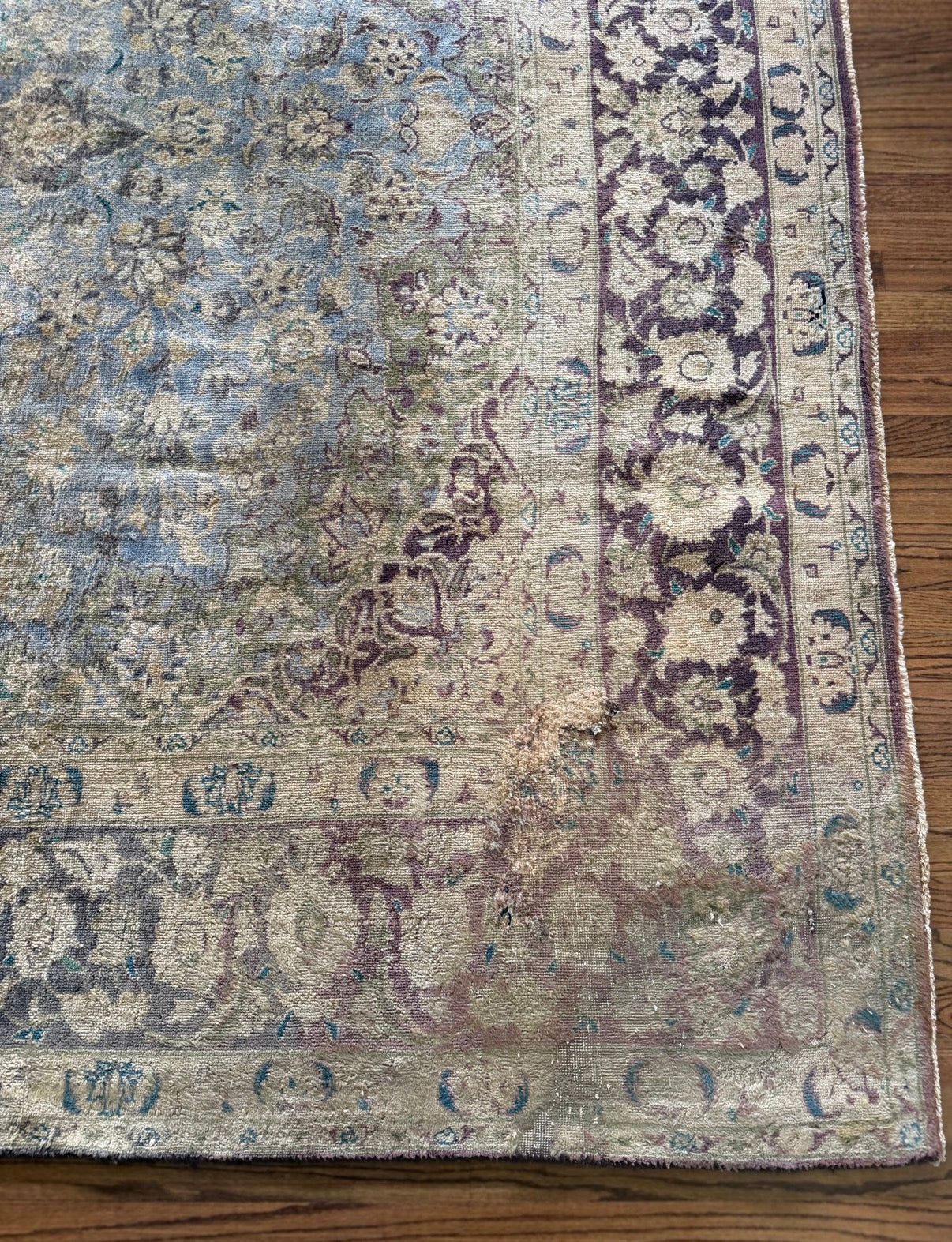 Vintage Celeste Rug 8’5 x 12’5 circa 1940-1950