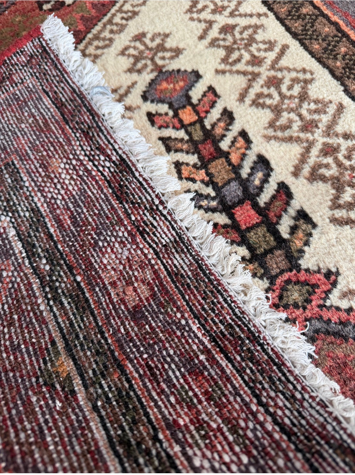 Vintage Midcentury Tribal Study 2’10” x 4’8”
Circa 1945-1965