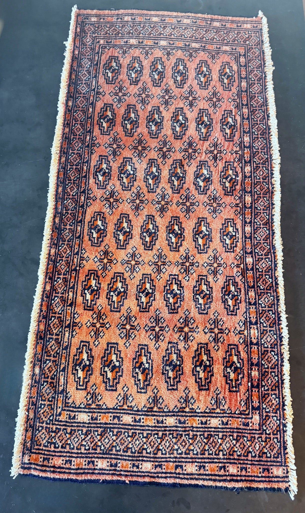 Vintage handmade wool rug ✨2.2ft X 4.8ft