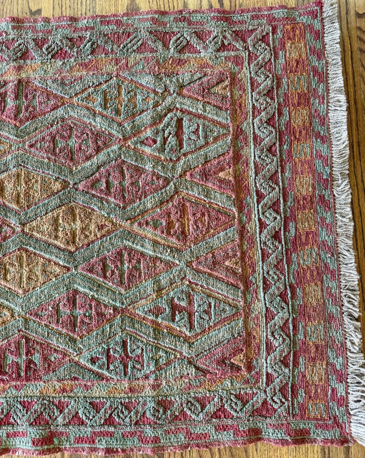 Vintage Sage Lattice Rug 2’10 x 6’5