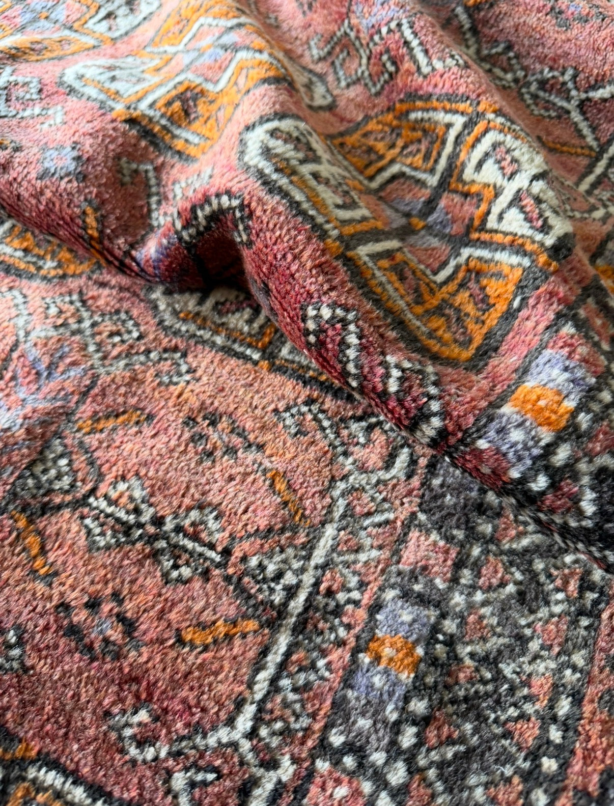 Vintage Turkoman Gül  3’4 × 6’ circa 1950-1970