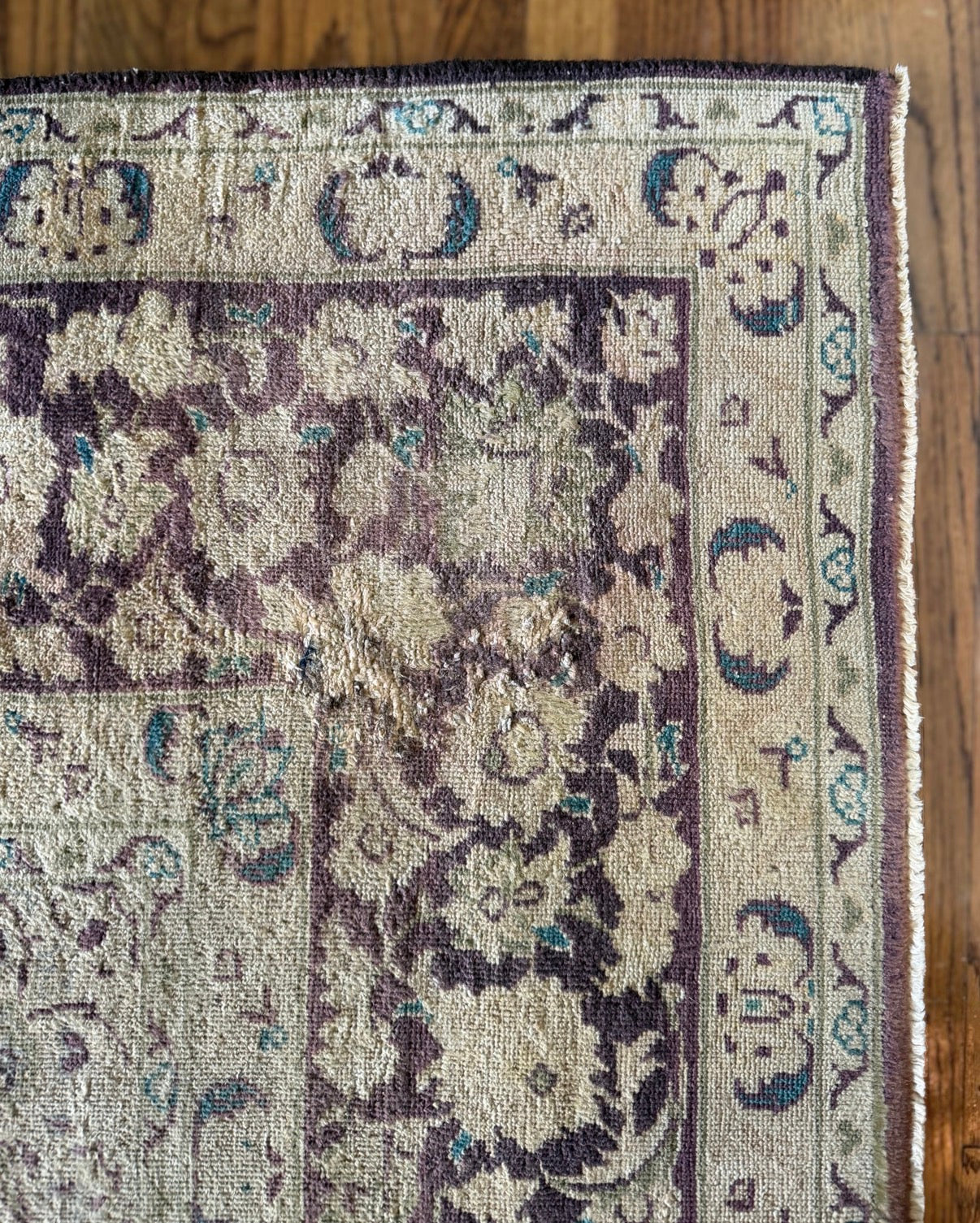 Vintage Celeste Rug 8’5 x 12’5 circa 1940-1950
