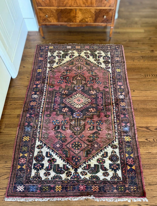 Vintage Mauve Parterre Rug 4’2 x 6’7 Circa: 1940s–1950’s