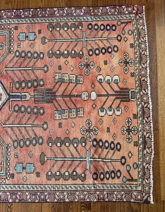 Vintage Root & Branch  rug 4’ x 6’3 circa 1950s–1970s