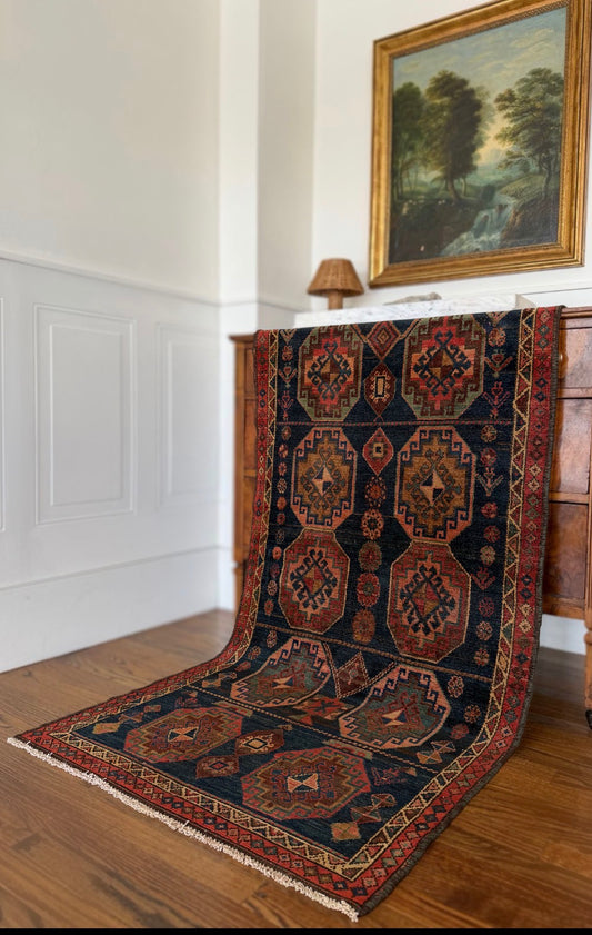 Vintage Caravan Observatory 2’9 x 5’4 circa 1940-1960