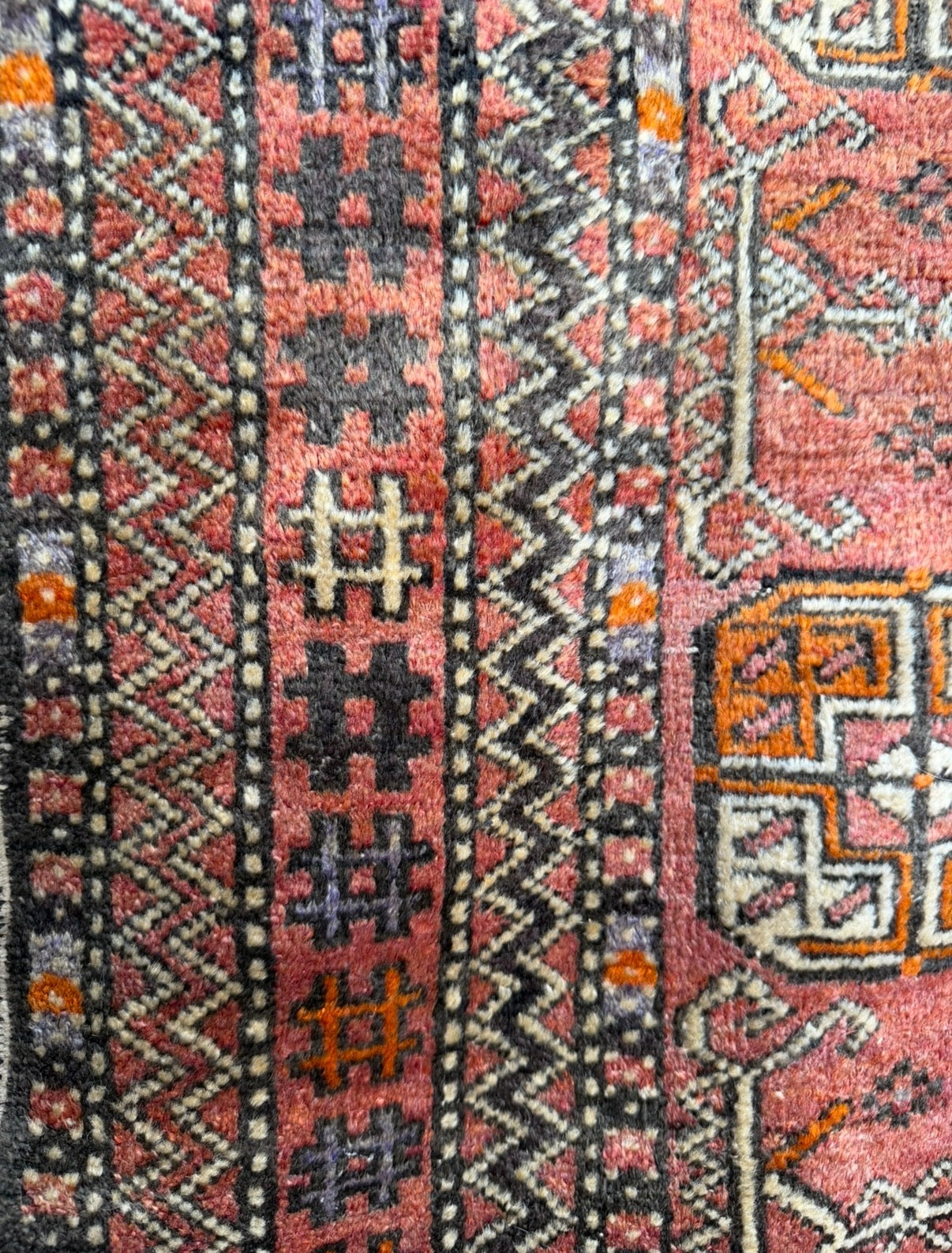 Vintage Turkoman Gül  3’4 × 6’ circa 1950-1970
