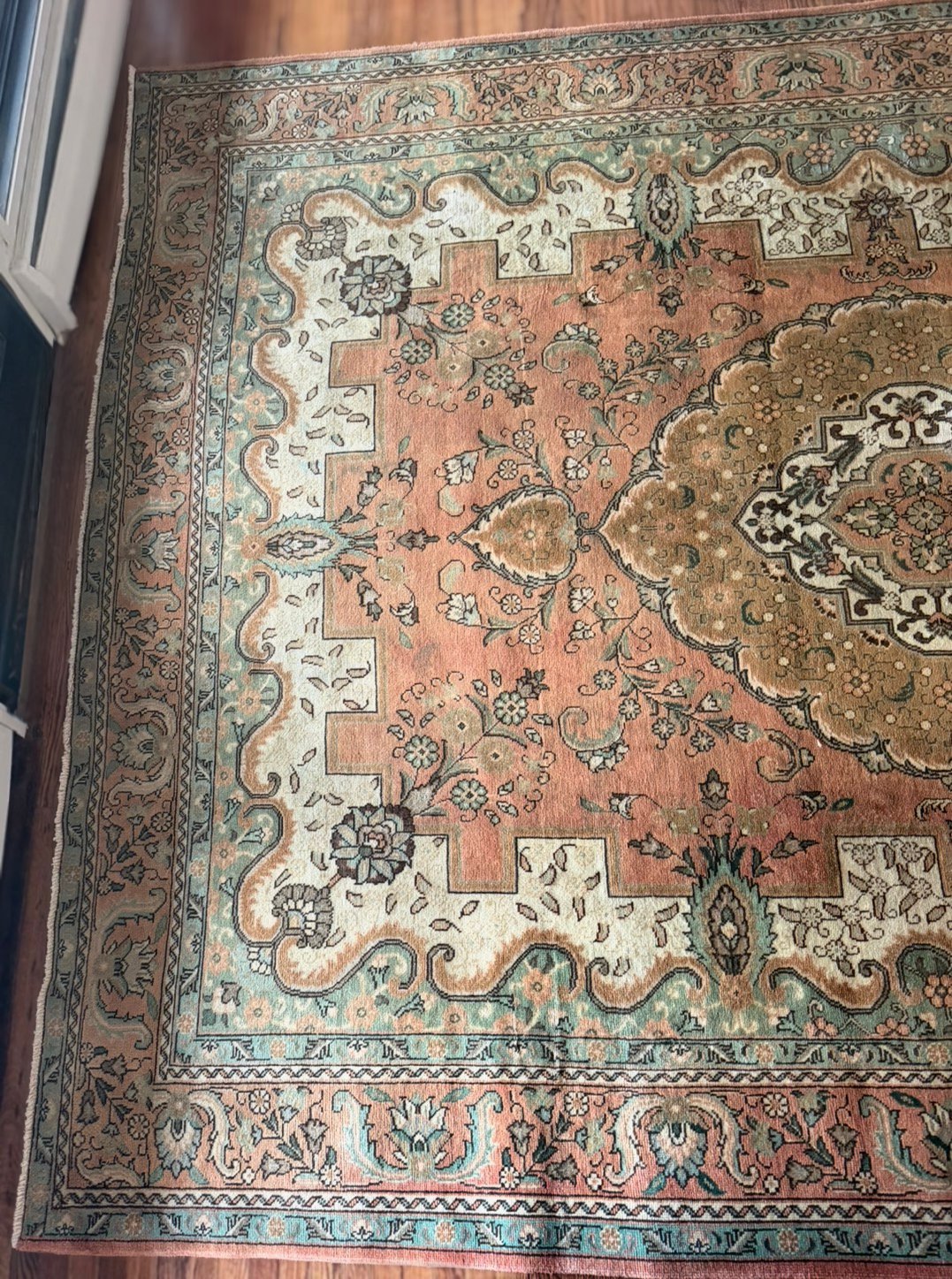 Vintage Verdant Heirloom Rug 9’9 x 12’6 circa 1920-1945
