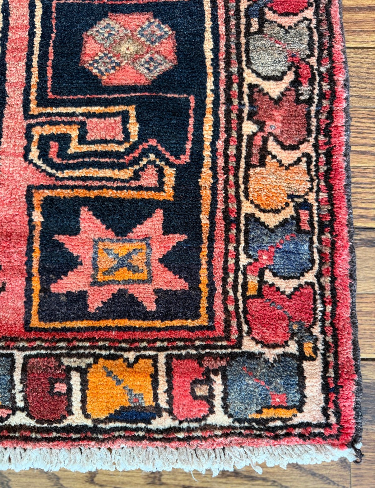 Vintage MIDNIGHT BAZAAR 3’5 x 6’5 circa 1945-1965