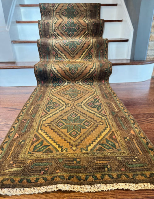 Vintage “luck of the Irish” Turkish runner 2’7 x 9’6
