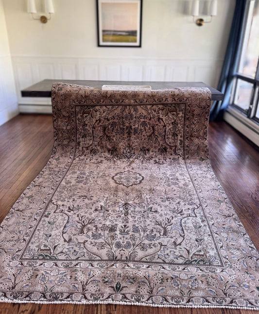 Vintage Anatolian oushak 6’4 x 9’3