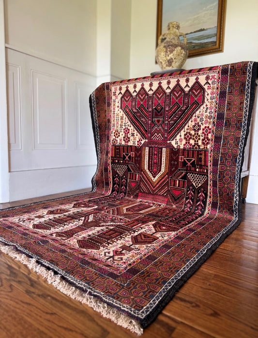 Vintage Tova Rug 4’ x 7’ Circa 1970s–1980s