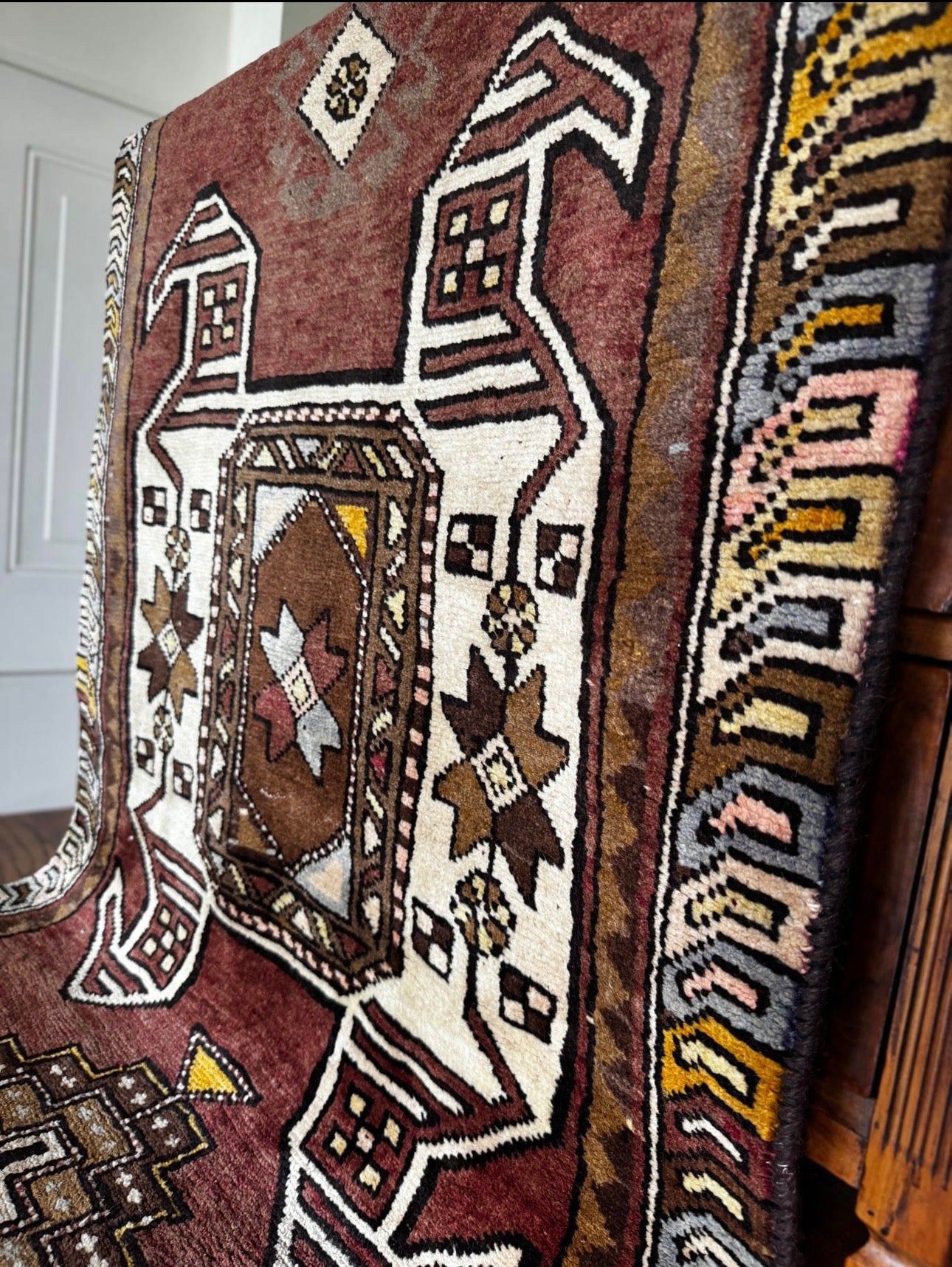 Terracotta & Ivory Cartouche Anatolian Runner – 3’4 x 9’7” circa 1940-1950