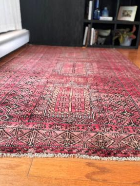 Vintage Wool Rug (4.2 x 7.9 ft)